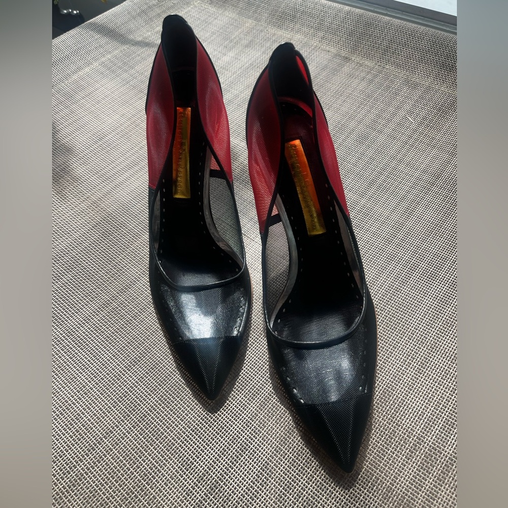 Brand new ! Rupert Sanderson heels size 9